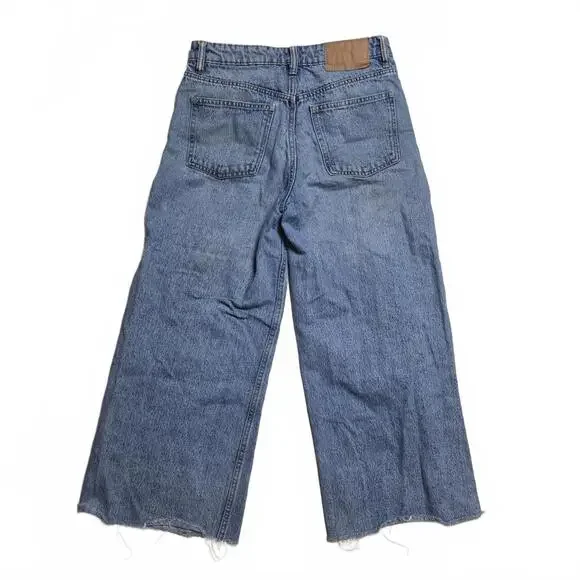 ZARA Wide Leg Blue Denim Jeans - Picture 2 of 3